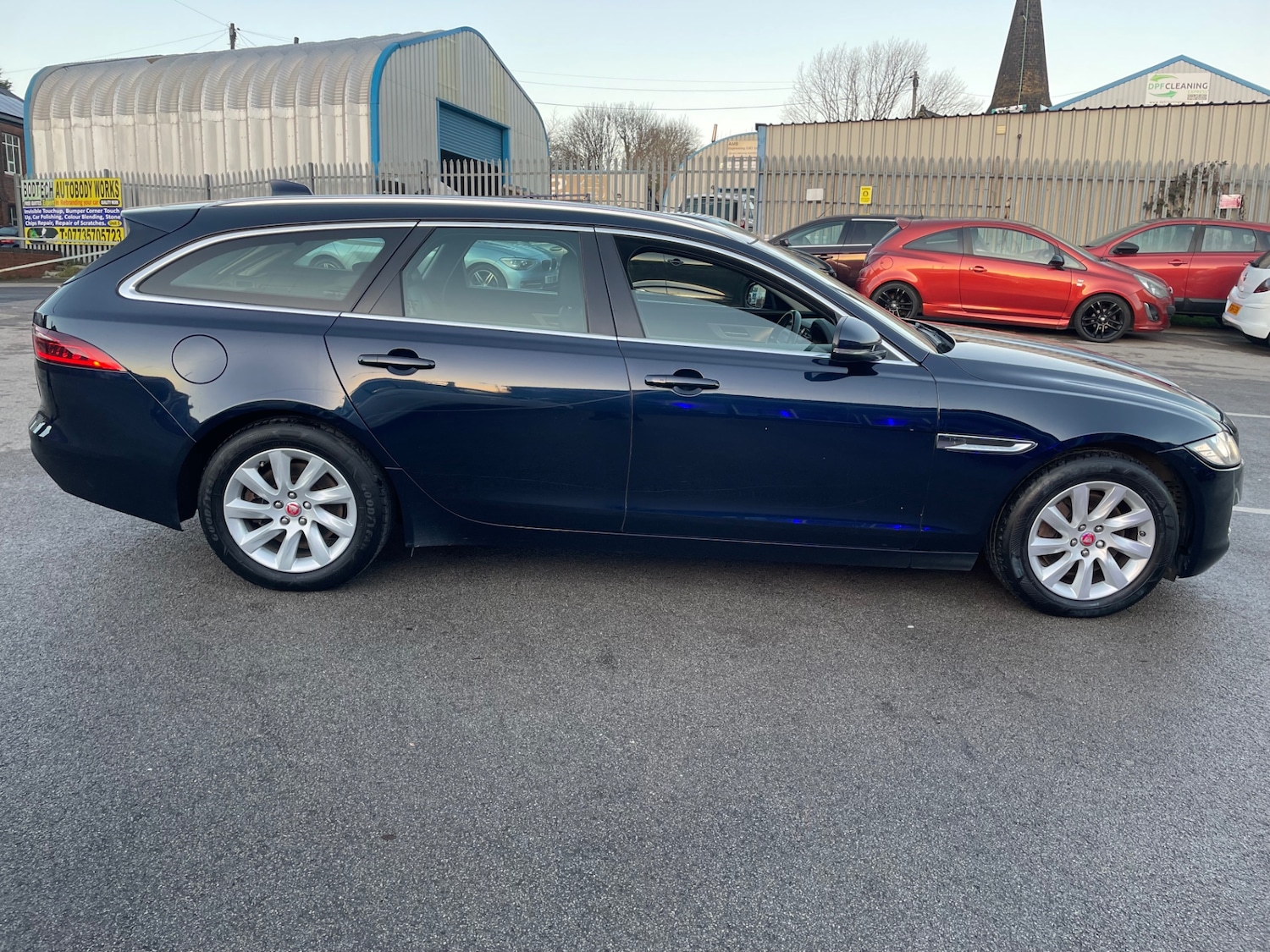 Used Jaguar XF 2019 for sale - 77535496: Photo 7