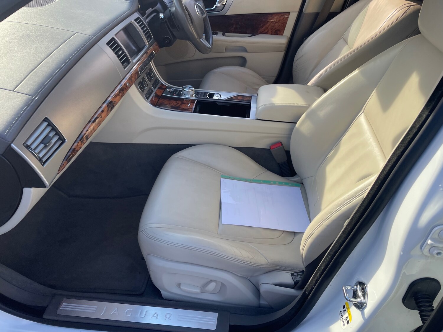 Used Jaguar XF 2011 for sale - 77370202: Photo 11