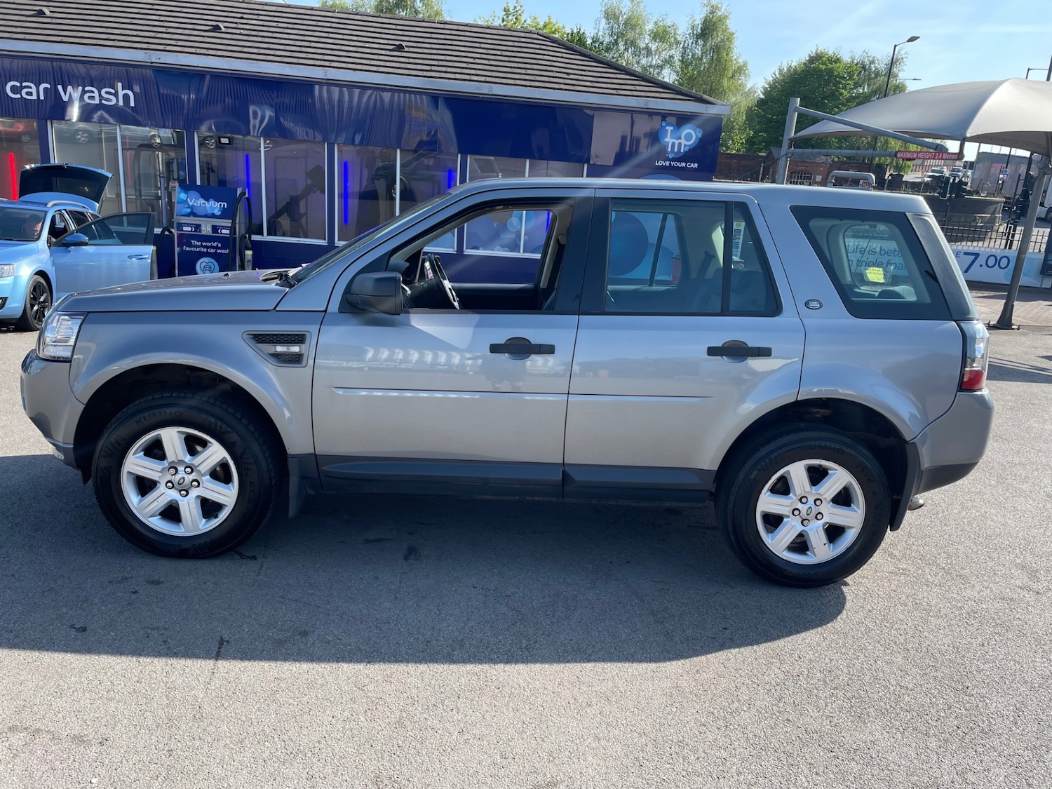 Vehicle 4