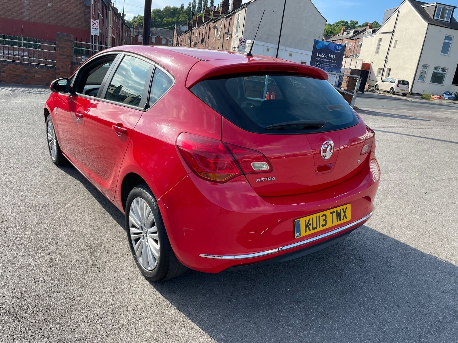 Used Vauxhall Astra 2013 for sale - 76165340: Photo 4