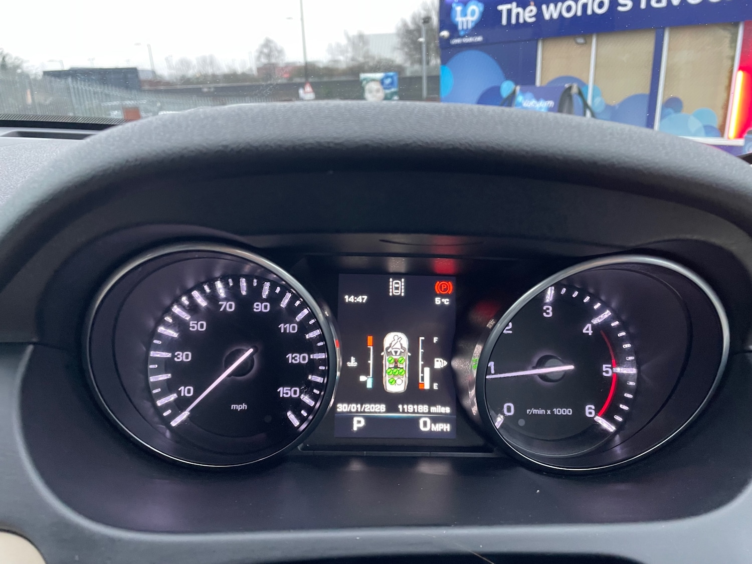 Used Land Rover Discovery Sport 2015 for sale - 77721699: Photo 19