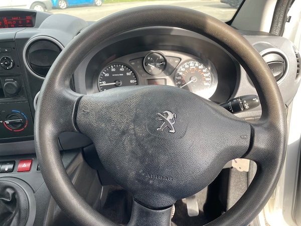 Used Peugeot Partner 2019 for sale - 76236312: Photo 15
