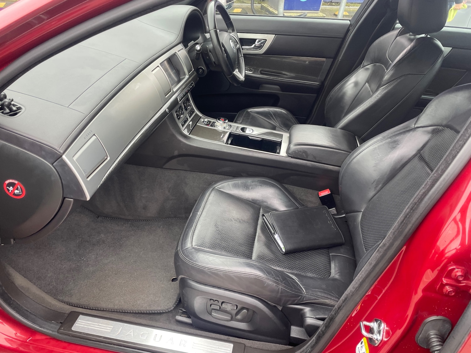 Used Jaguar XF 2011 for sale - 77991998: Photo 12