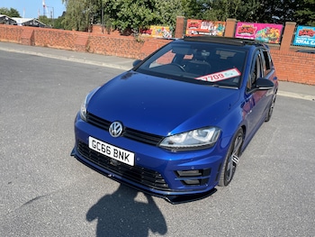 Used Volkswagen Golf 2016 for sale - 75596109: Photo