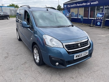 Used Peugeot Partner Tepee 2016 for sale - 79449342: Photo