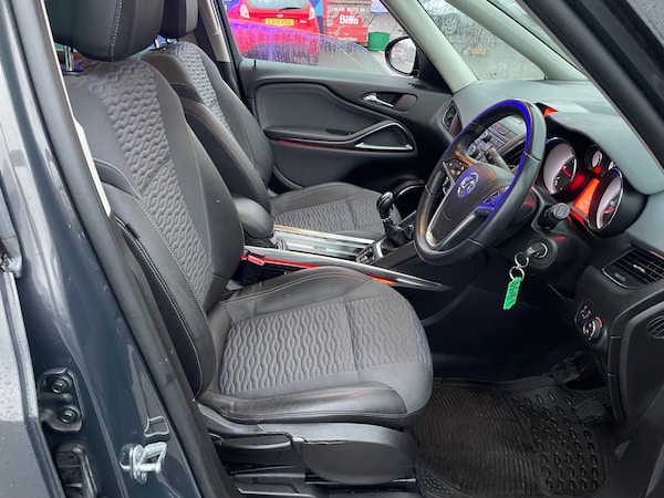 Used Vauxhall Zafira 2013 for sale - 76237270: Photo 14
