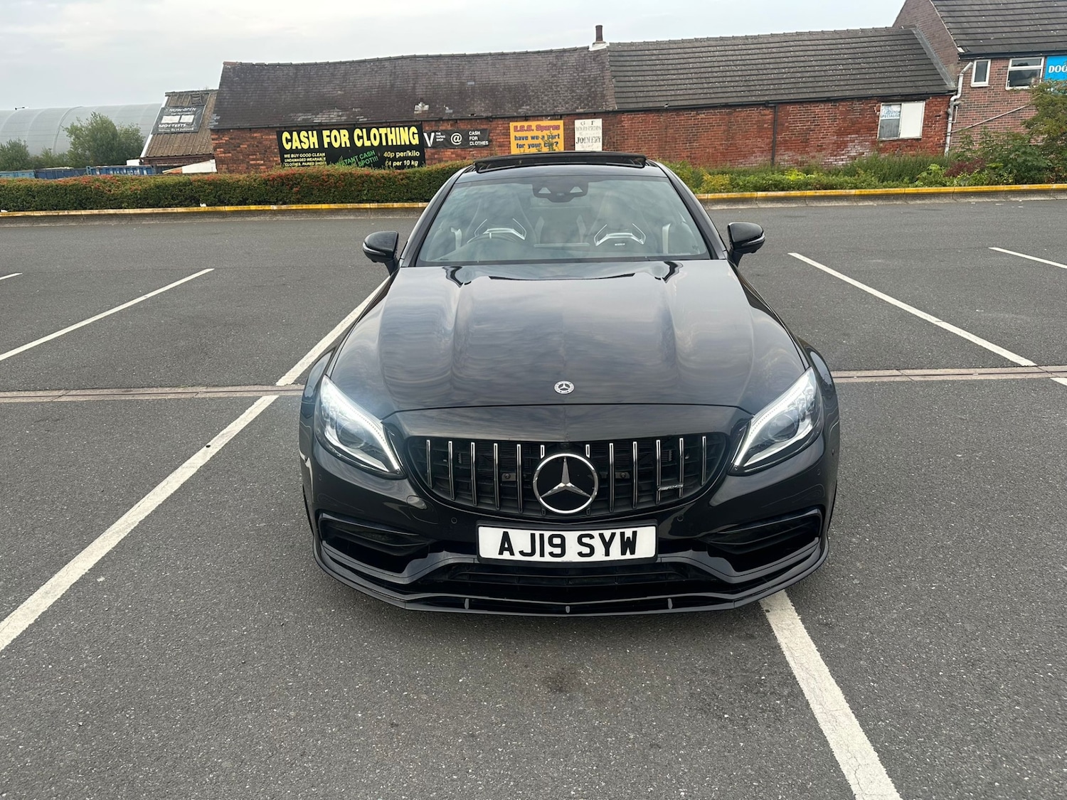 Used Mercedes-Benz C Class 2019 for sale - 76430628: Photo 2