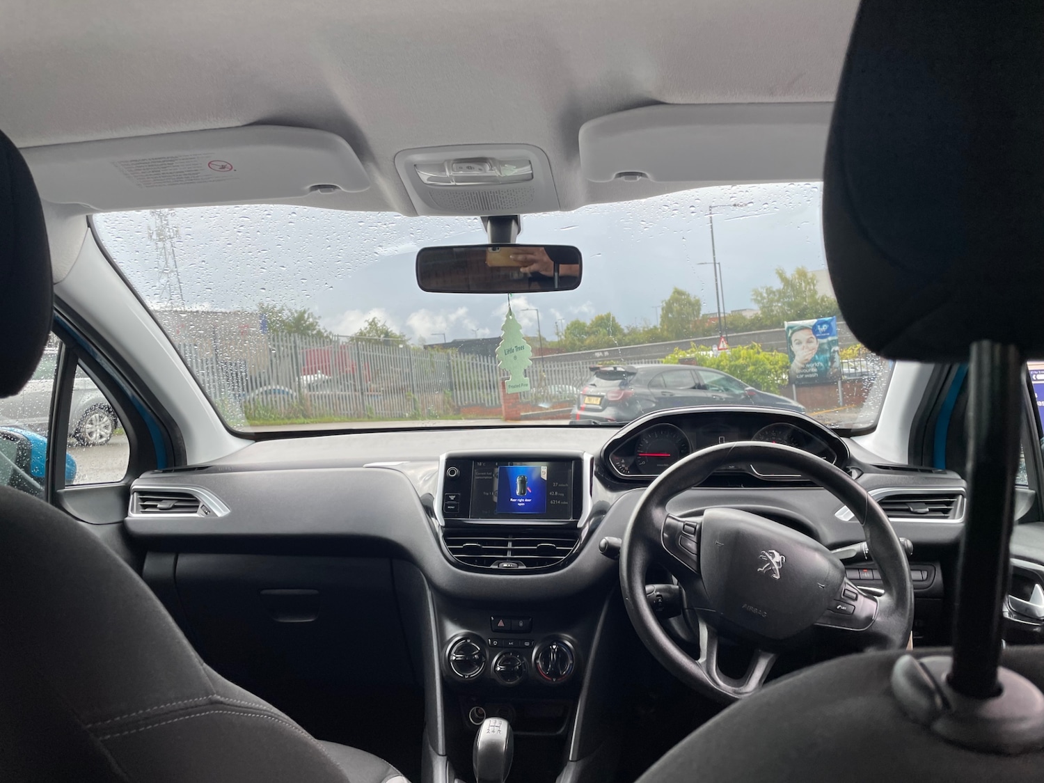 Used Peugeot 208 2013 for sale - 77051814: Photo 13