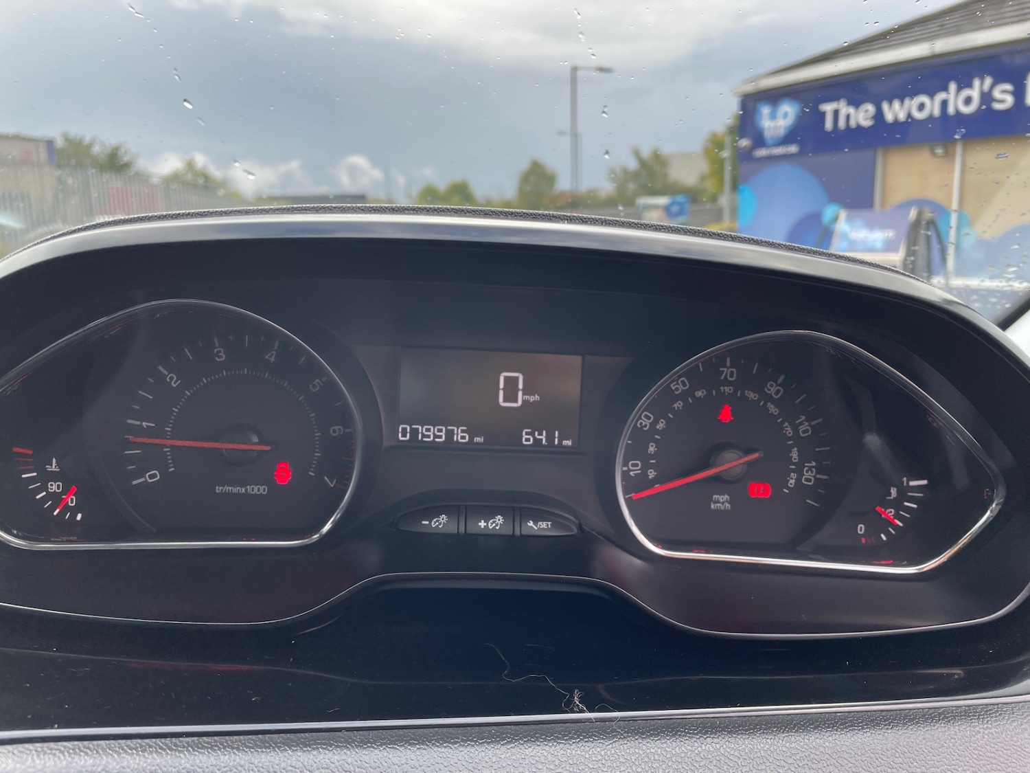 Used Peugeot 208 2013 for sale - 77051814: Photo 18