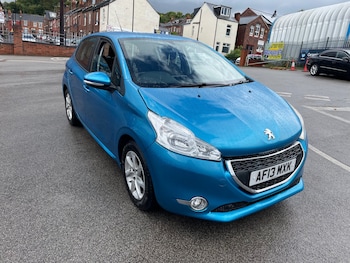 Used Peugeot 208 2013 for sale - 77051814: Photo