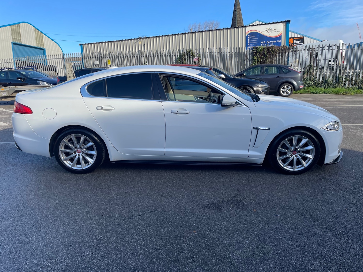 Used Jaguar XF 2011 for sale - 77288788: Photo 8