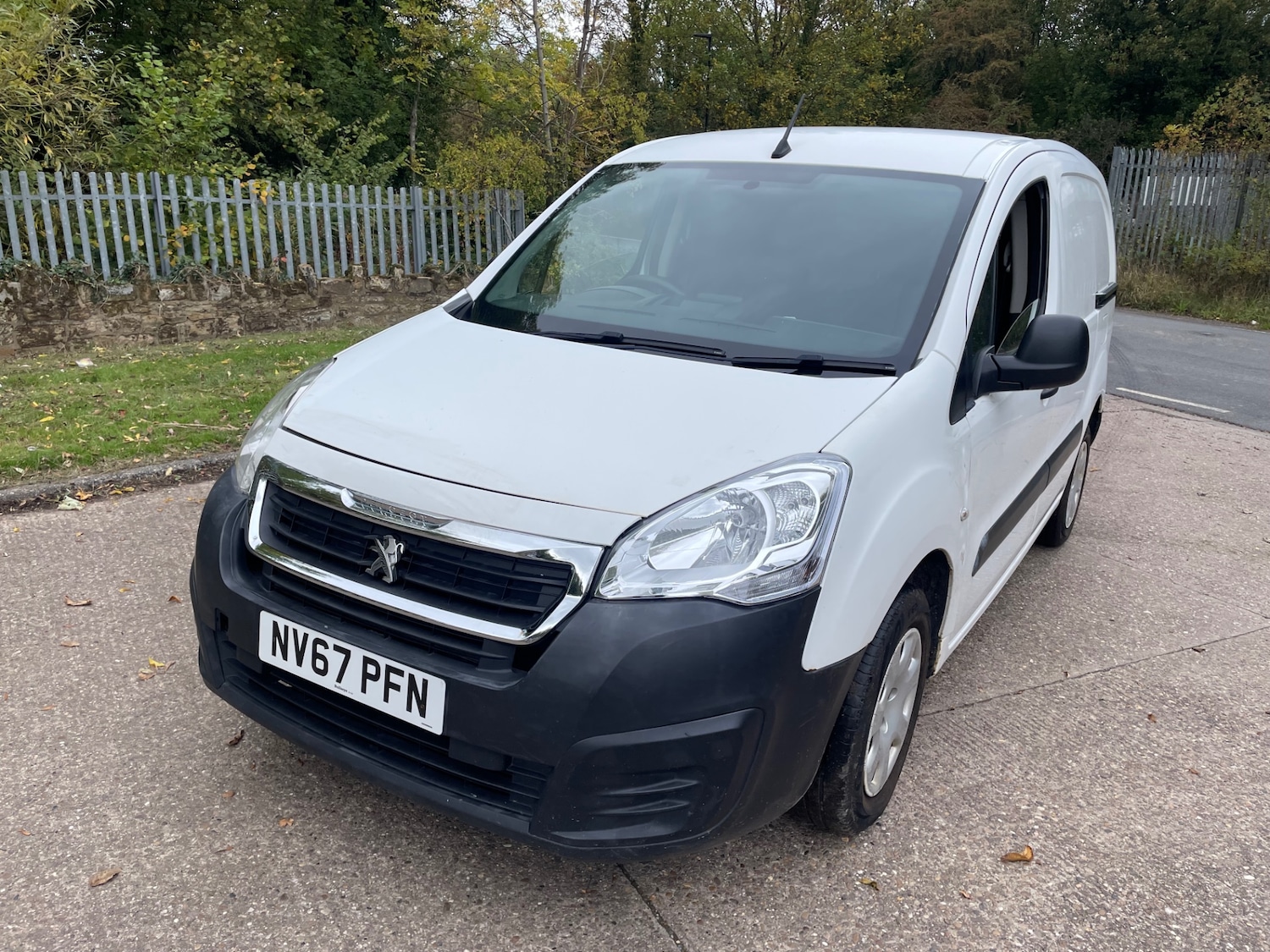 Used Peugeot Partner 2018 for sale - 76581162: Photo 3