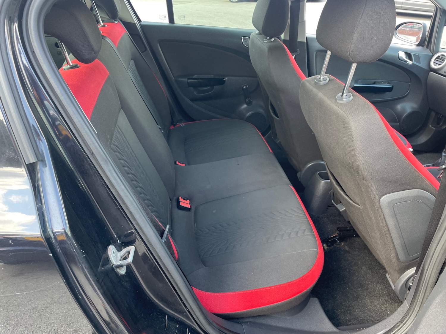 Used Vauxhall Corsa 2011 for sale - 77213766: Photo 11