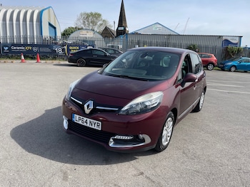 Used Renault Scenic 2015 for sale - 77007889: Photo