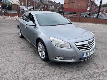 Vauxhall - Insignia