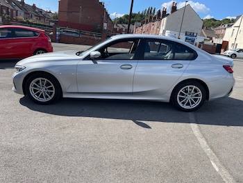 Used BMW 3 Series 2019 for sale - 79584062: Photo