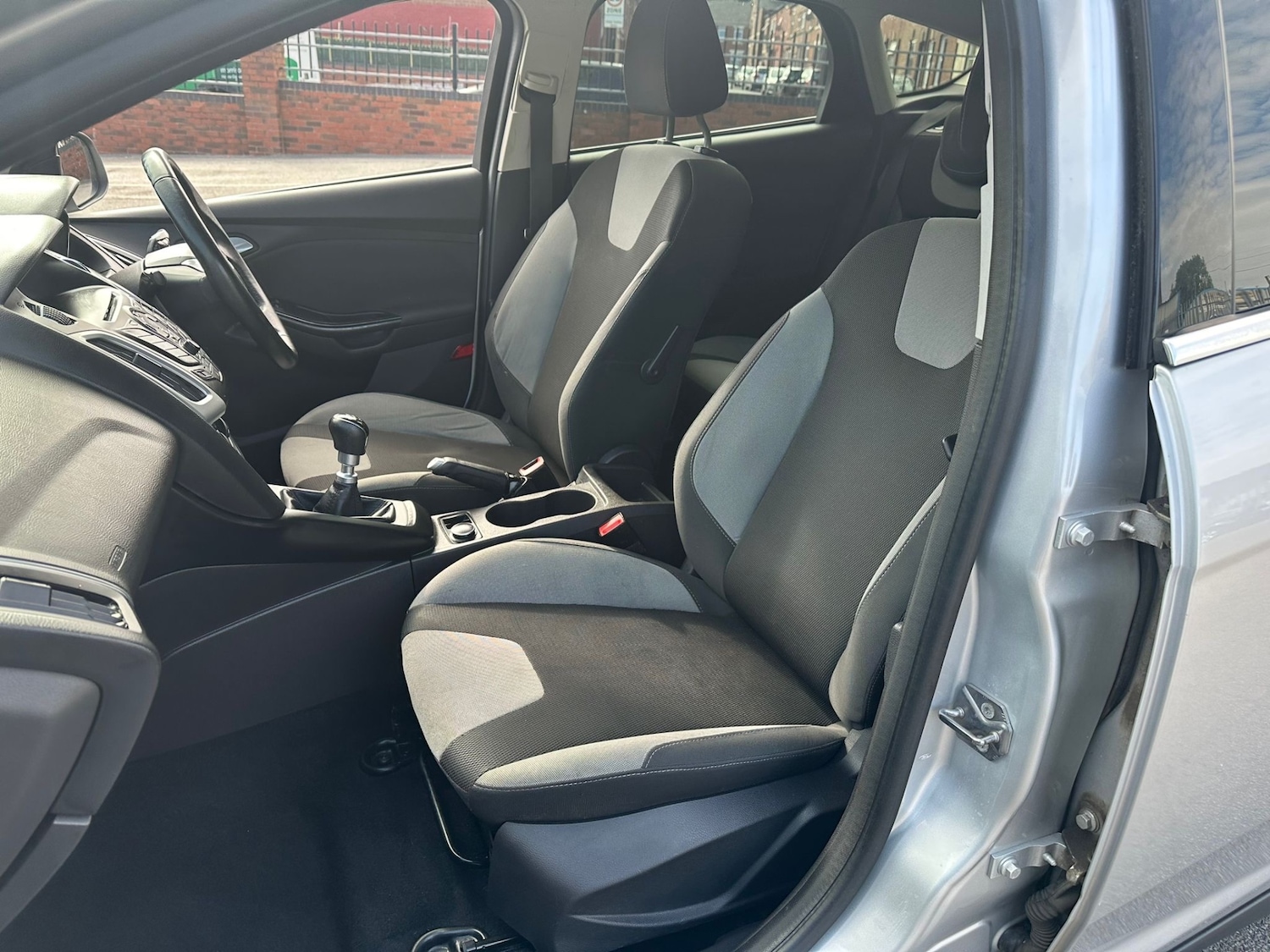 Used Ford Focus 2014 for sale - 76305743: Photo 11
