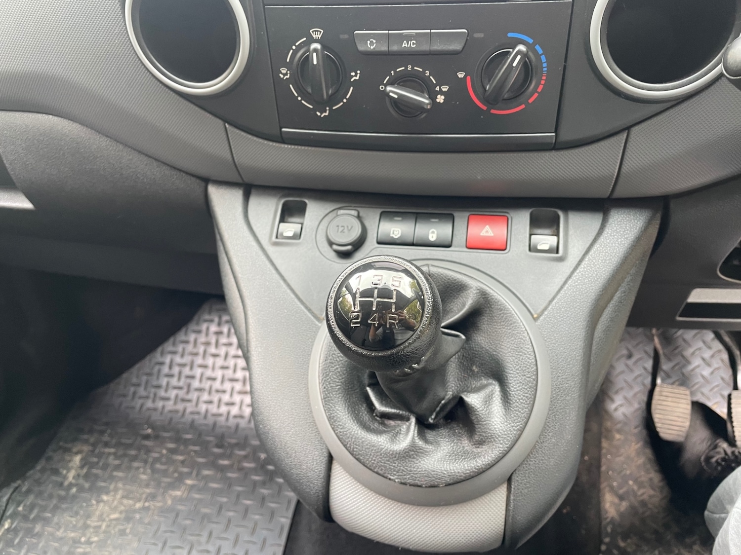 Used Peugeot Partner 2018 for sale - 76177168: Photo 15