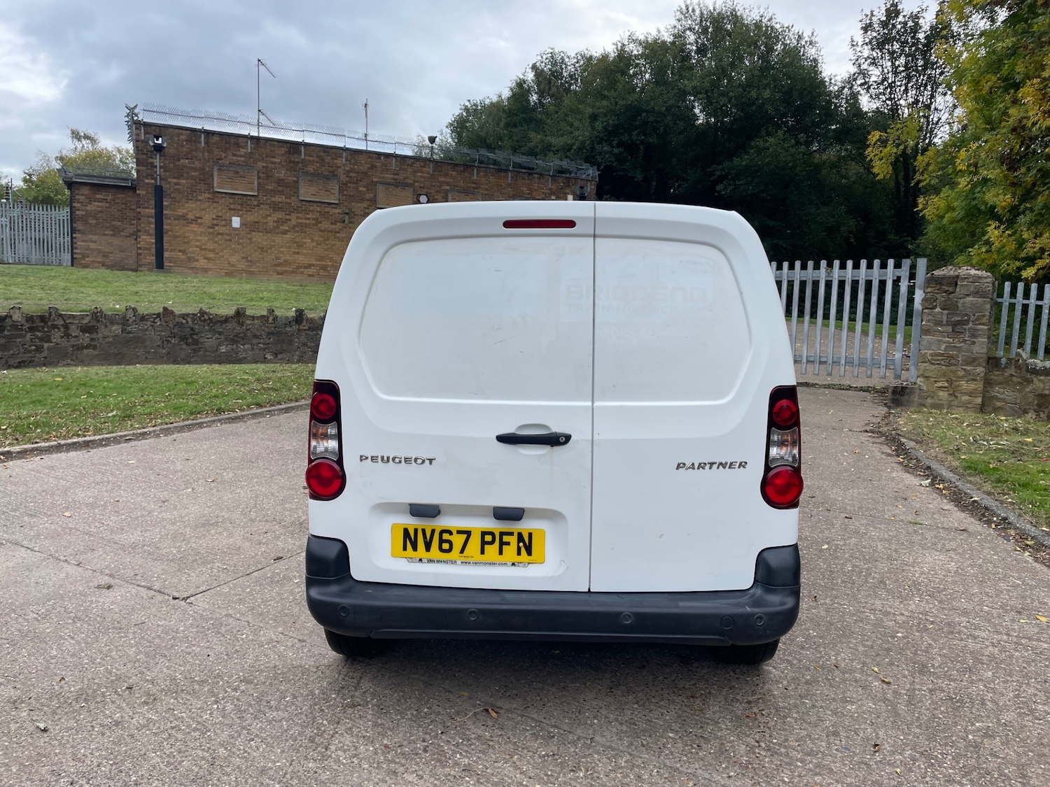 Used Peugeot Partner 2018 for sale - 76177168: Photo 6
