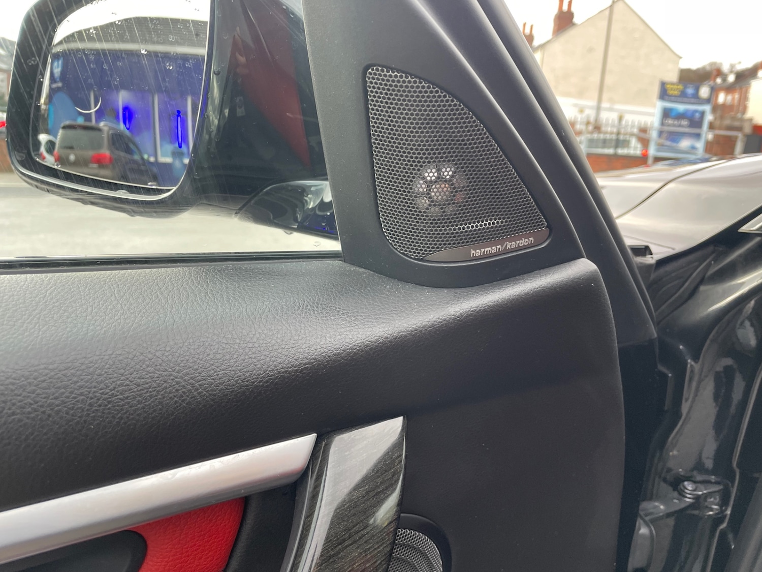 Used BMW 3 Series 2017 for sale - 77702804: Photo 10