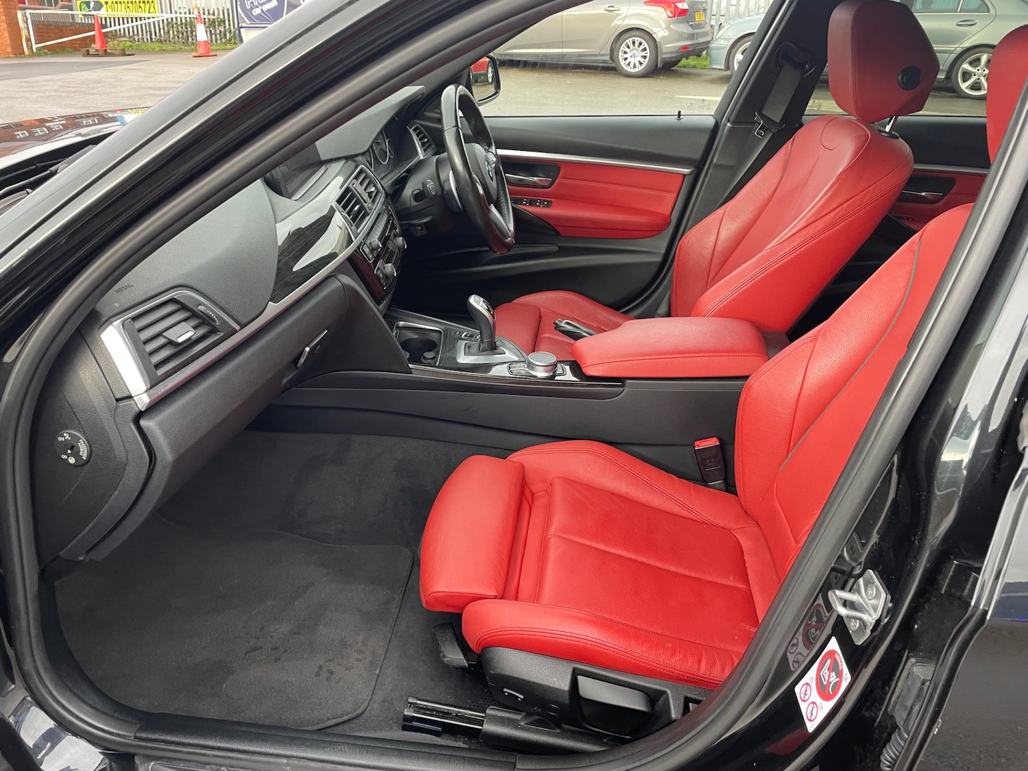 Used BMW 3 Series 2017 for sale - 77702804: Photo 11