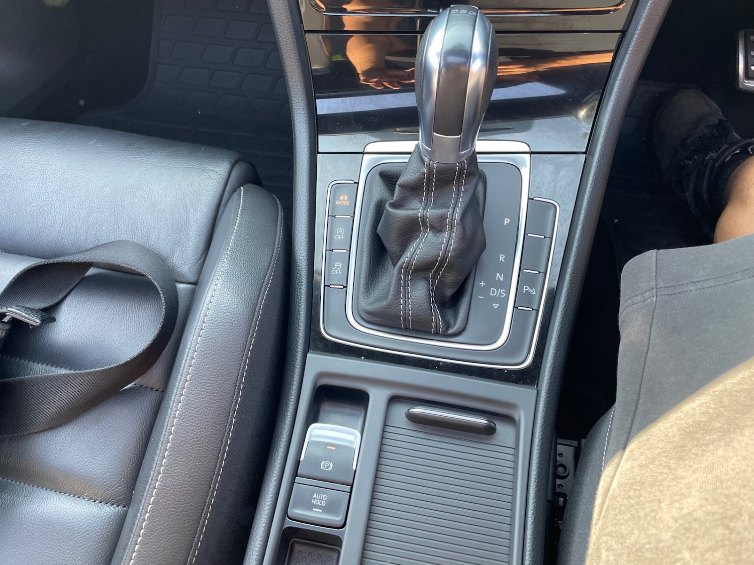 Used Volkswagen Golf 2016 for sale - 76430655: Photo 25