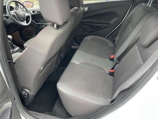 Used Ford Fiesta 2017 for sale - 76311802: Photo 10