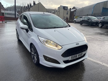 Used Ford Fiesta 2016 for sale - 77288609: Photo