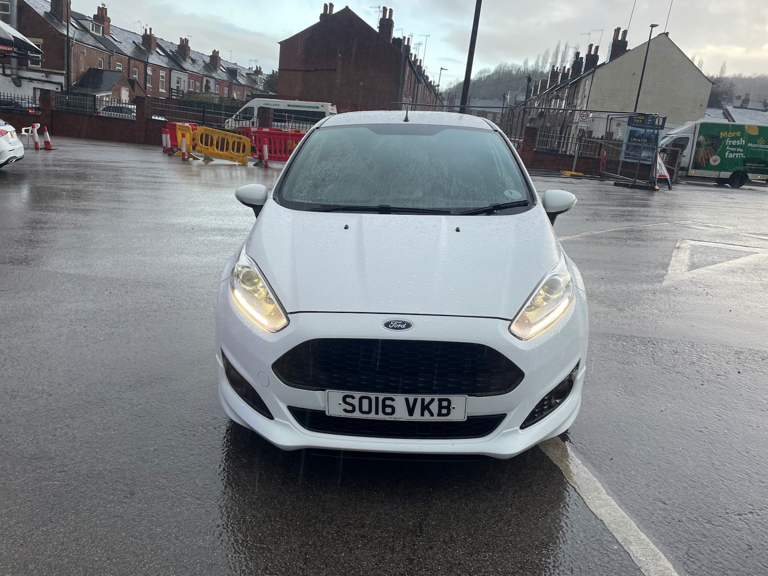 Used Ford Fiesta 2016 for sale - 77288609: Photo 2