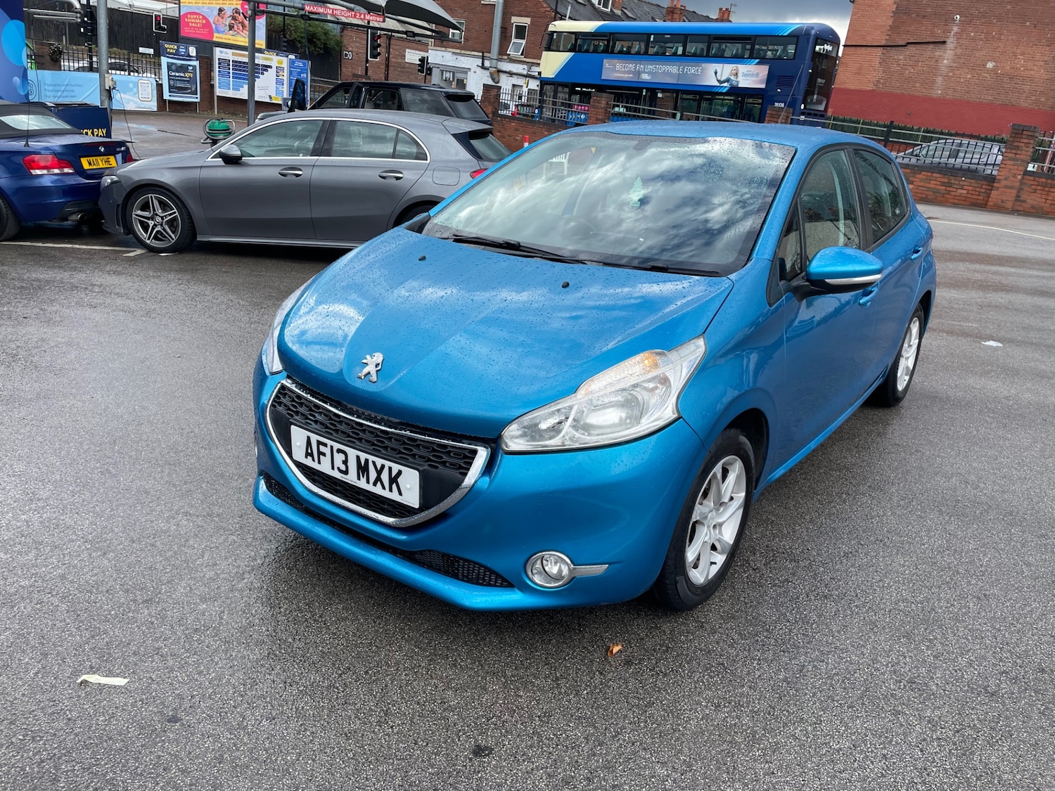 Used Peugeot 208 2013 for sale - 77289271: Photo 2