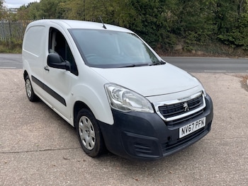 Used Peugeot Partner 2018 for sale - 76510492: Photo