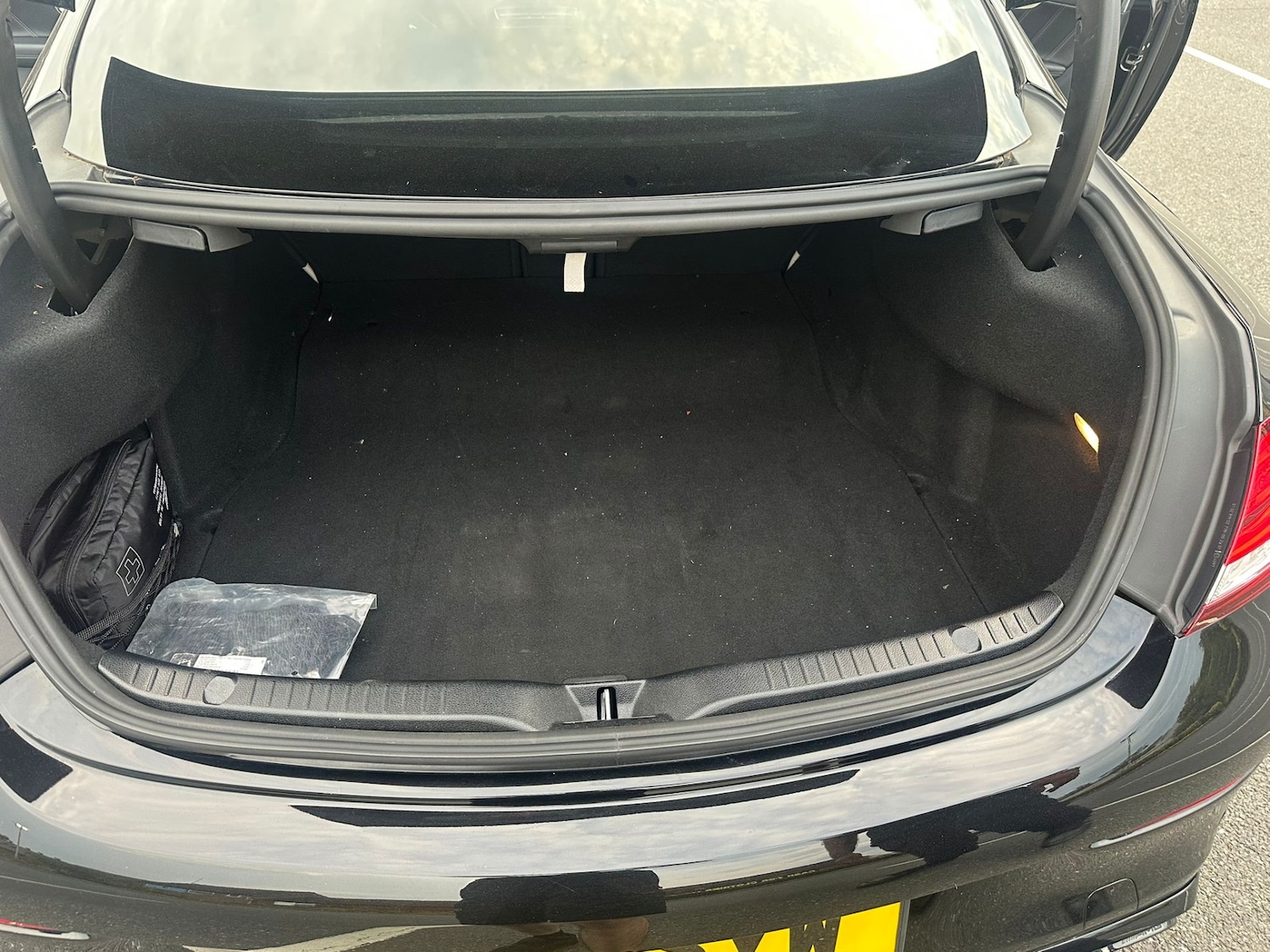 Used Mercedes-Benz C Class 2019 for sale - 76368265: Photo 9