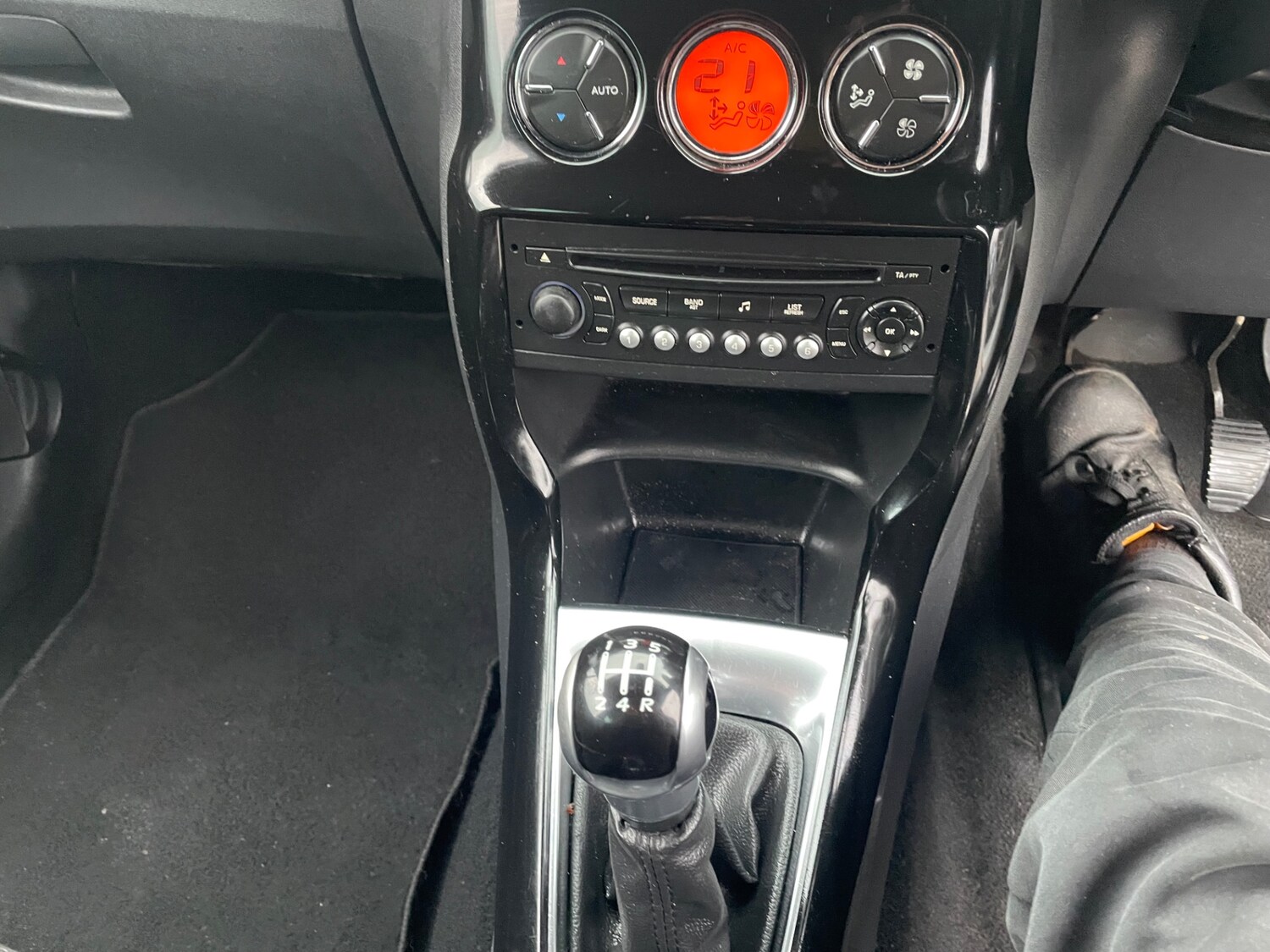 Used Citroen DS3 2012 for sale - 77609662: Photo 17