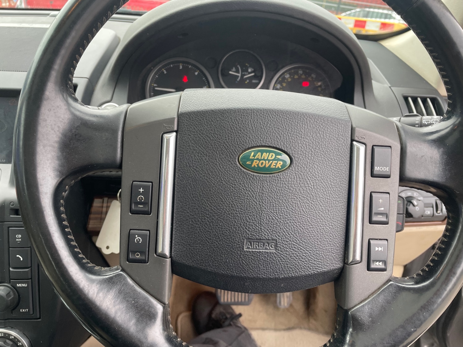 Used Land Rover Freelander 2010 for sale - 76508760: Photo 14