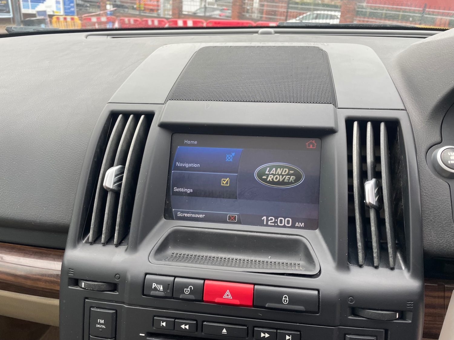 Used Land Rover Freelander 2010 for sale - 76508760: Photo 16