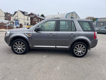 Used Land Rover Freelander 2010 for sale - 76508760: Photo