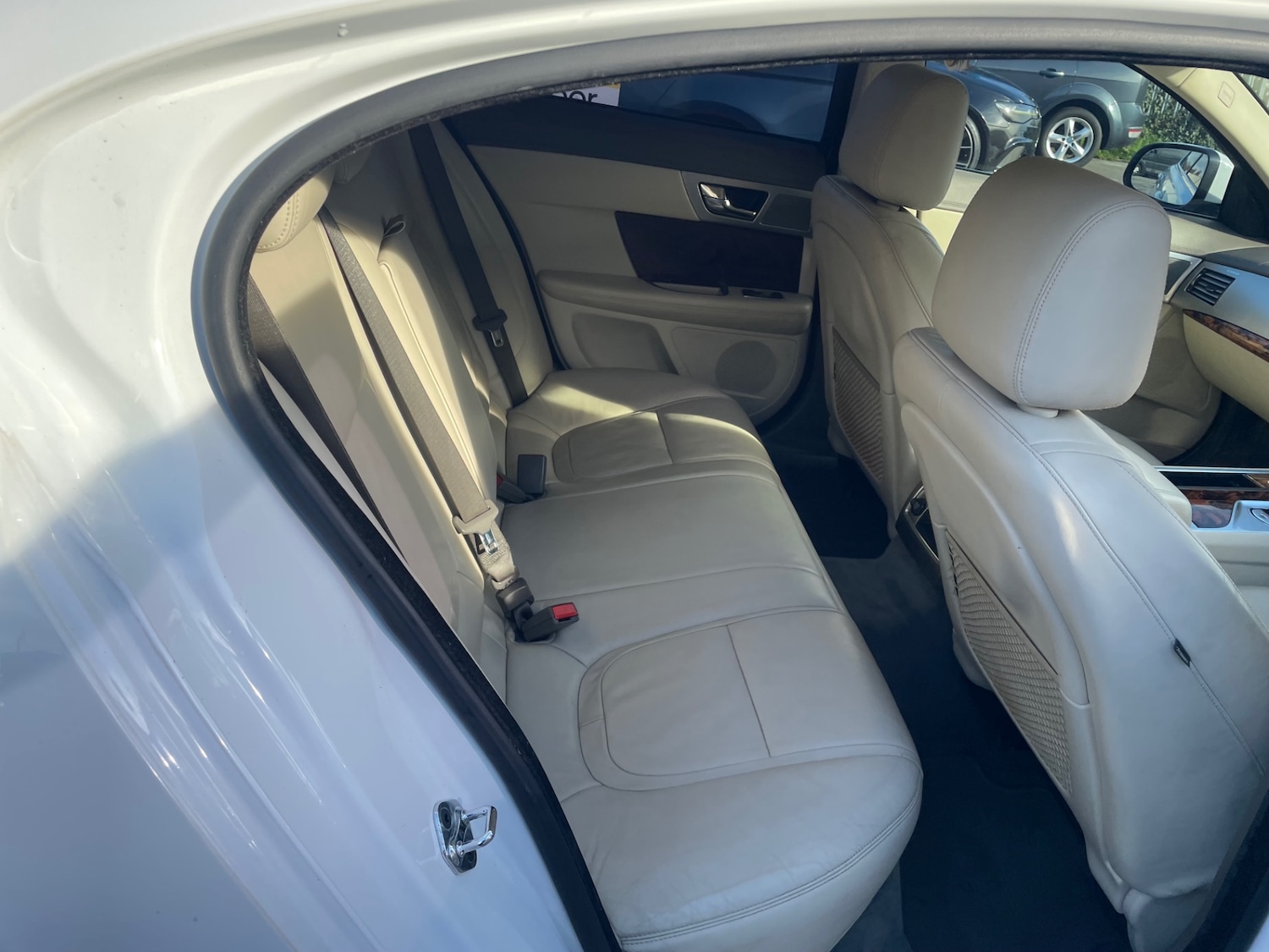 Used Jaguar XF 2011 for sale - 77140224: Photo 12