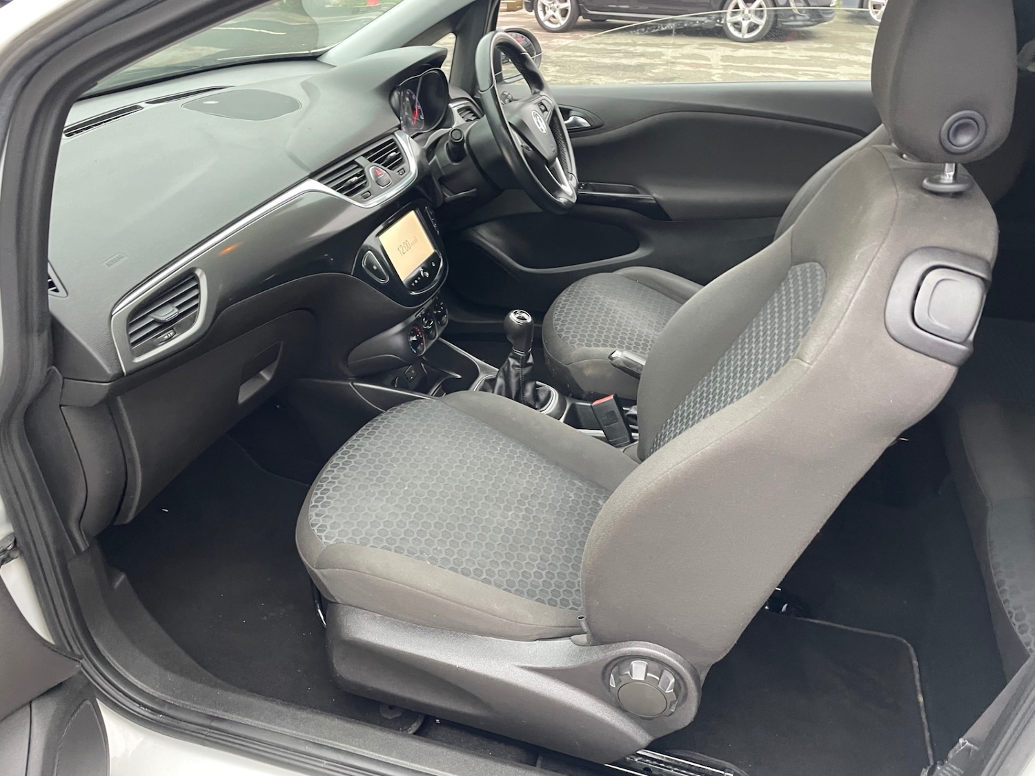 Used Vauxhall Corsa 2015 for sale - 77438719: Photo 11