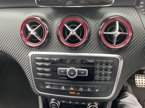 Used Mercedes-Benz A-Class 2015 for sale - 76305851: Photo 21