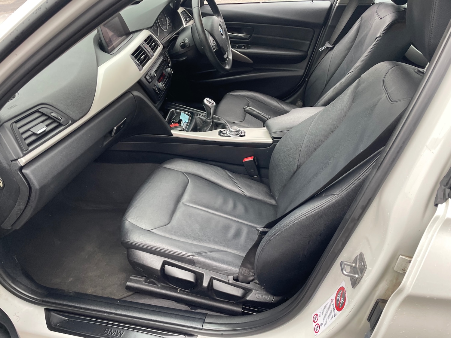 Used BMW 3 Series 2014 for sale - 77213861: Photo 11