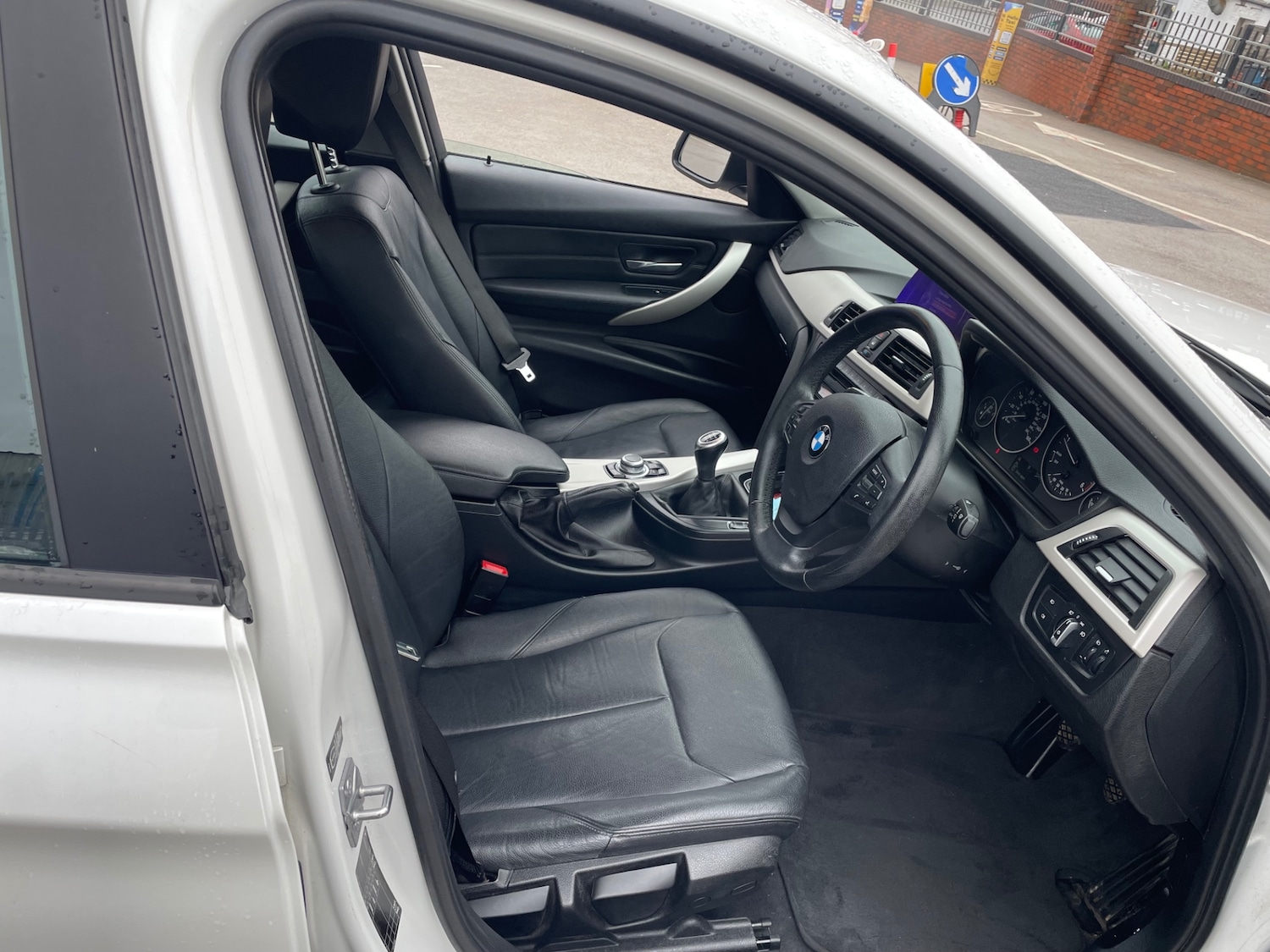 Used BMW 3 Series 2014 for sale - 77213861: Photo 15