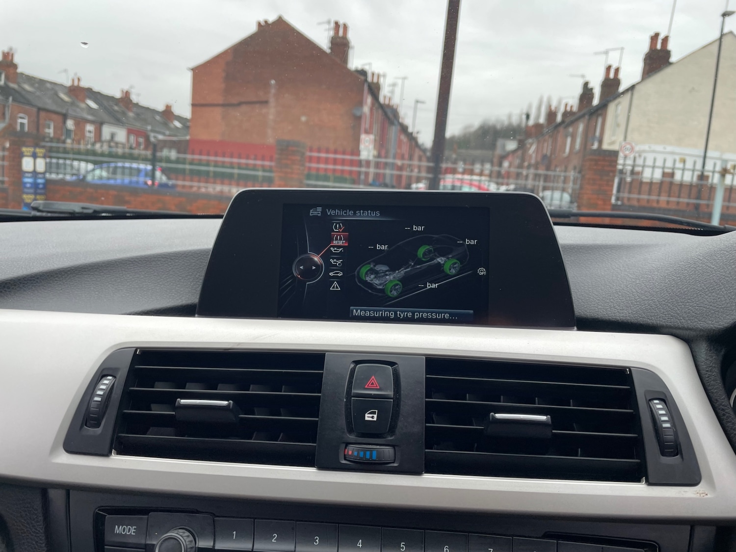 Used BMW 3 Series 2014 for sale - 77213861: Photo 21