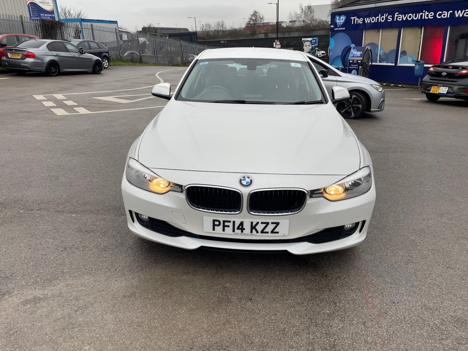 Used BMW 3 Series 2014 for sale - 77213861: Photo 3