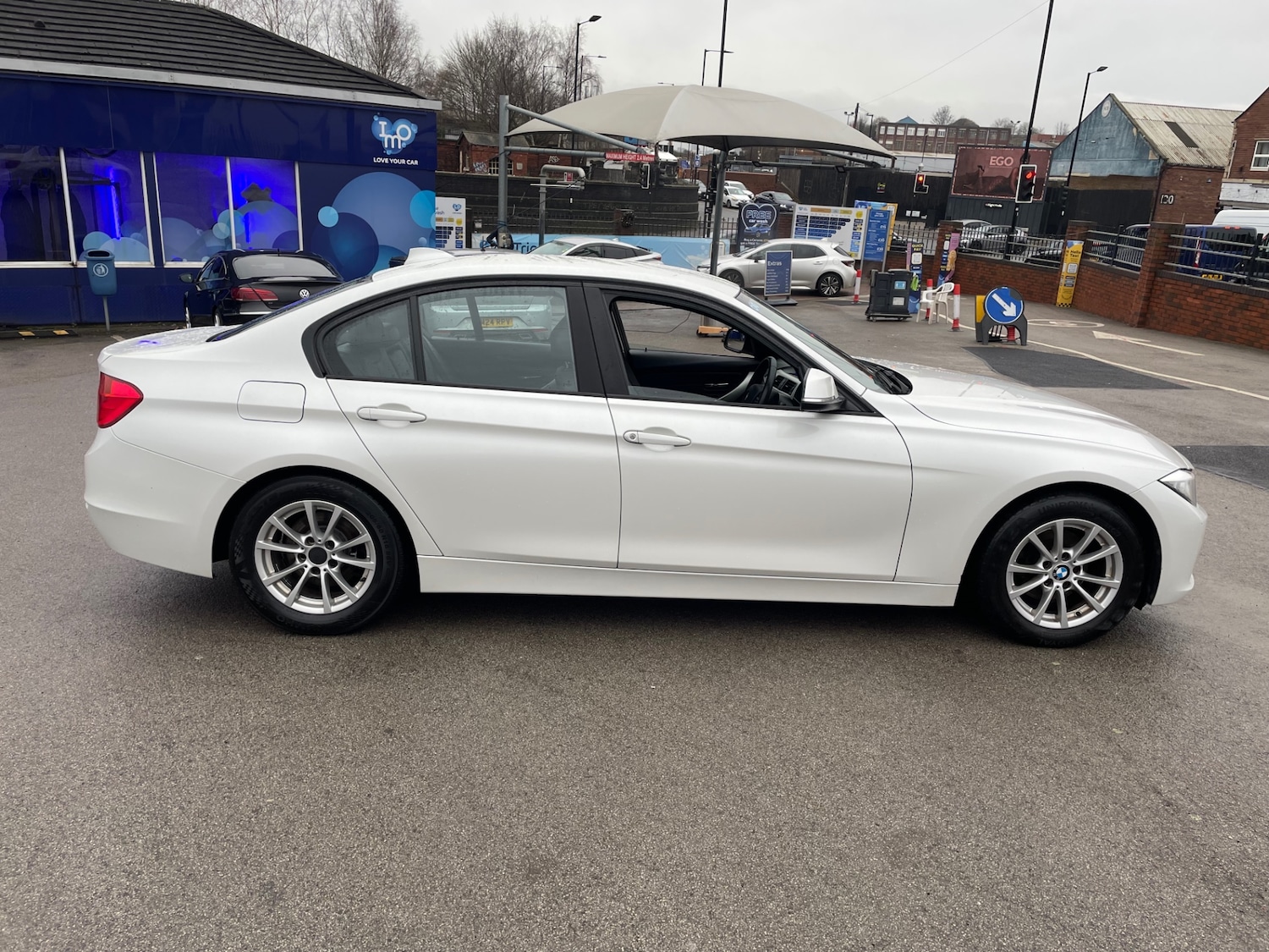 Used BMW 3 Series 2014 for sale - 77213861: Photo 8