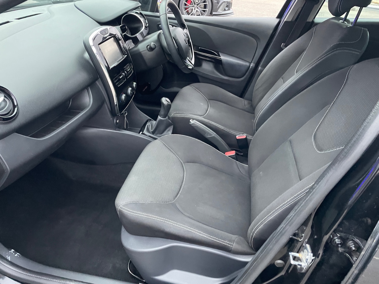 Used Renault Clio 2014 for sale - 77078105: Photo 11