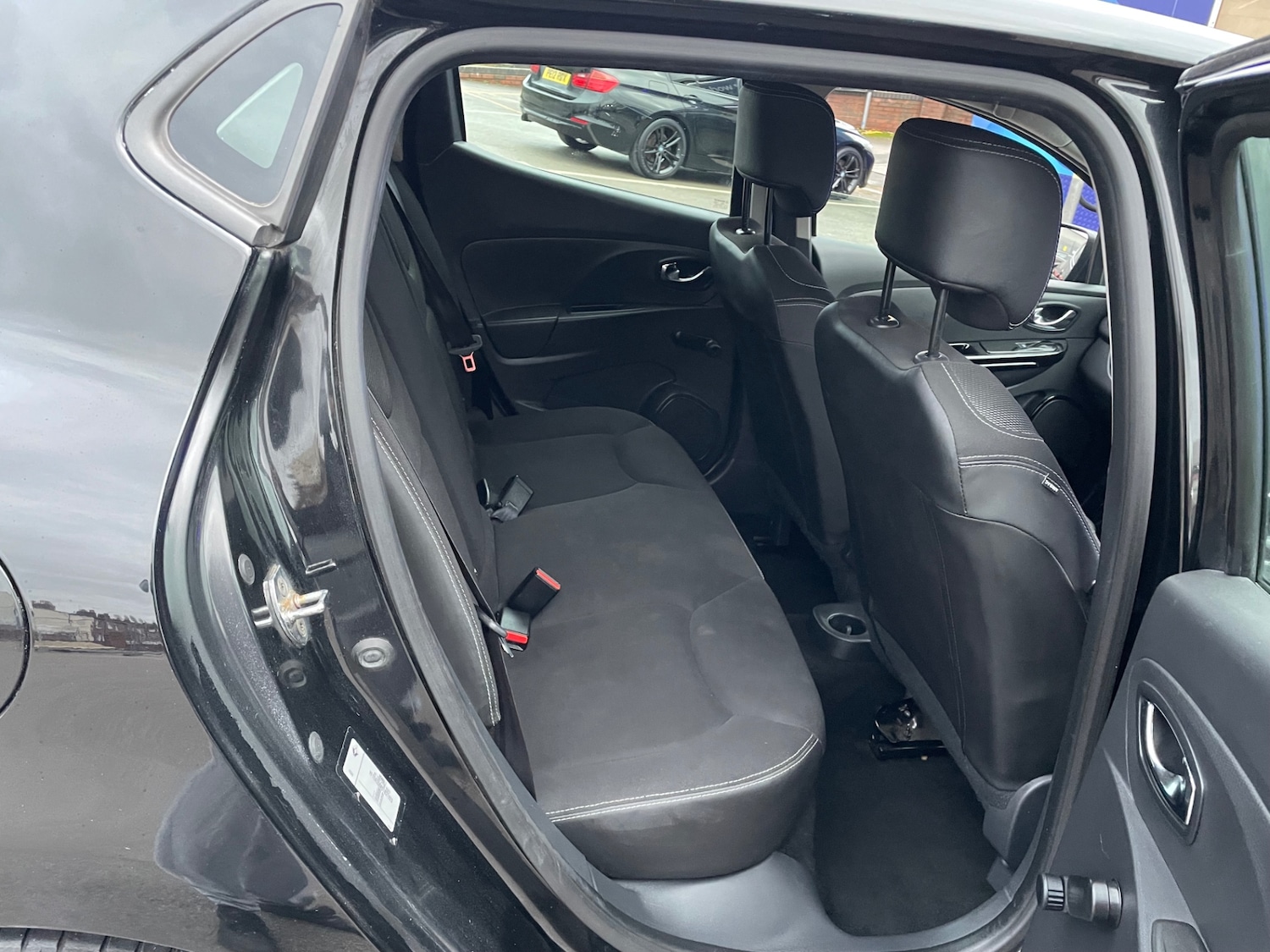 Used Renault Clio 2014 for sale - 77078105: Photo 12