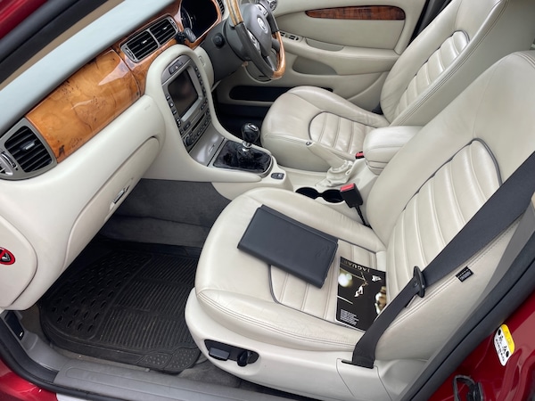 Used Jaguar X-Type 2009 for sale - 76312188: Photo 11