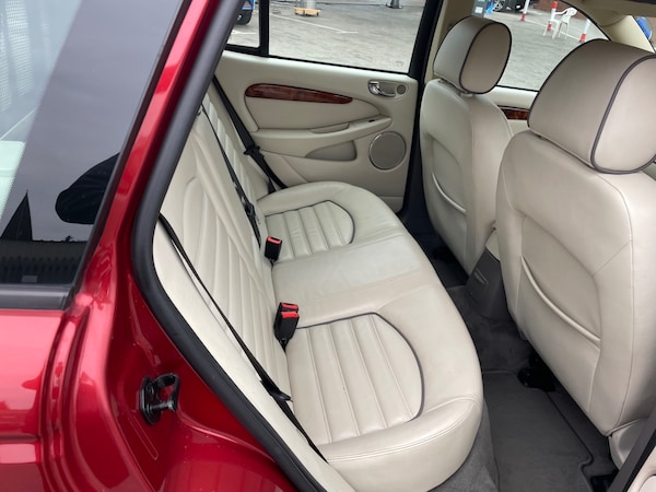 Used Jaguar X-Type 2009 for sale - 76312188: Photo 12