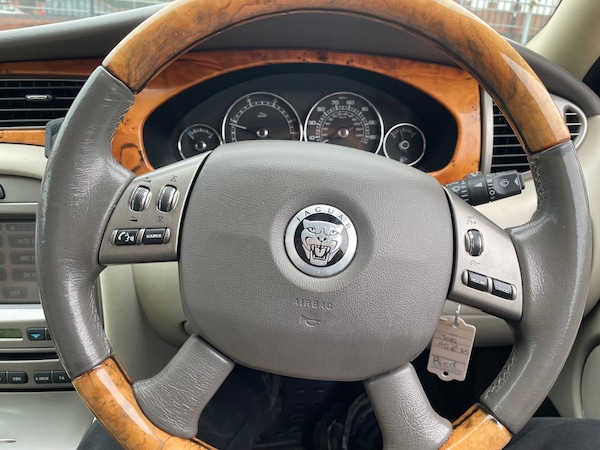 Used Jaguar X-Type 2009 for sale - 76312188: Photo 15