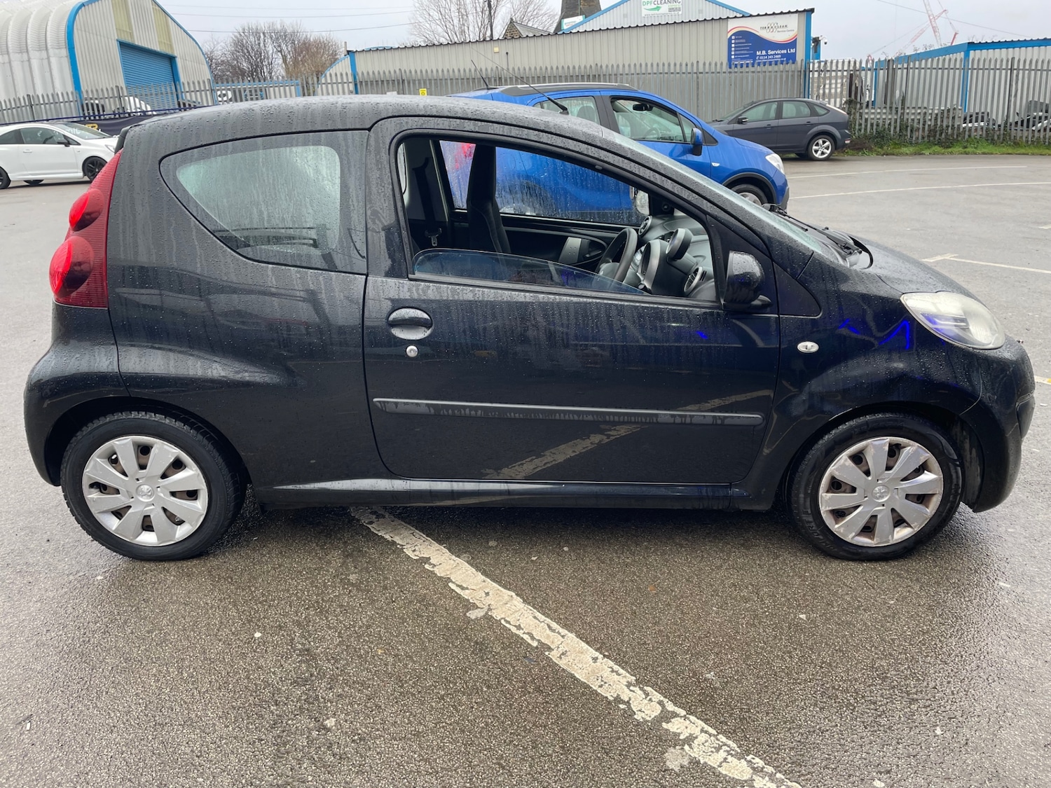Used Peugeot 107 2014 for sale - 77681323: Photo 7